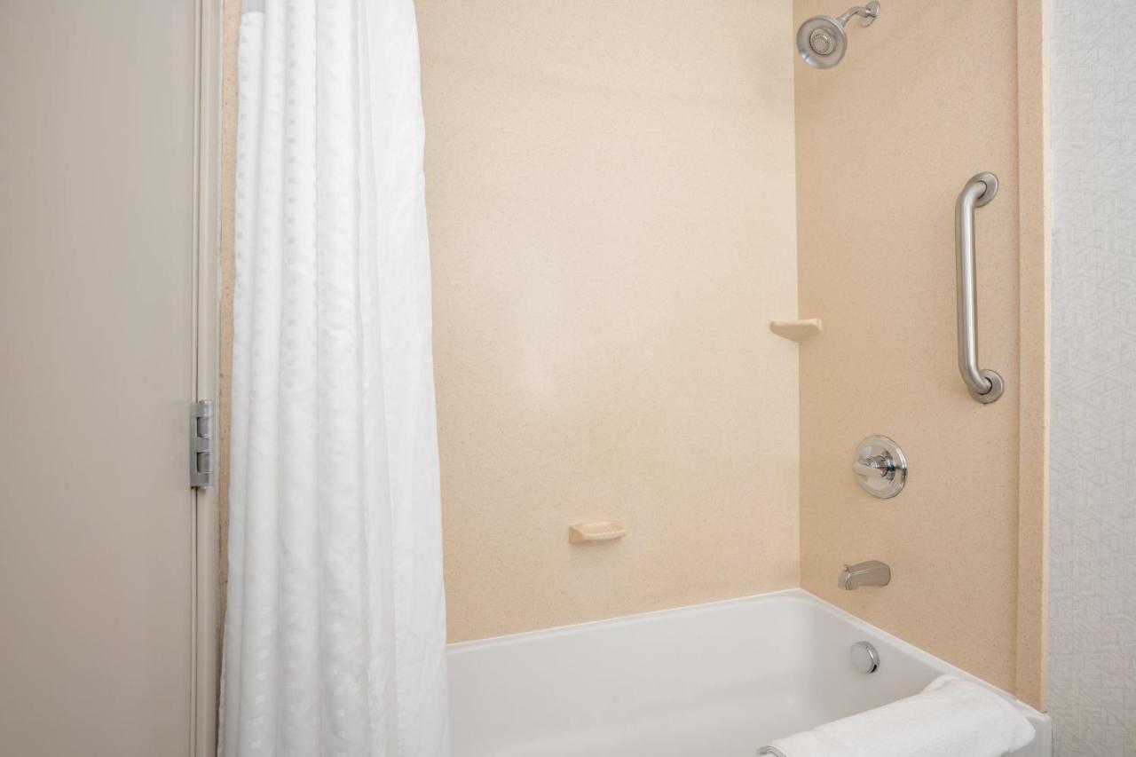 Holiday Inn Express Hotel & Suites Marysville By Ihg Eksteriør billede
