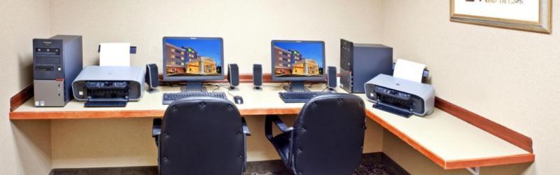 Holiday Inn Express Hotel & Suites Marysville By Ihg Eksteriør billede